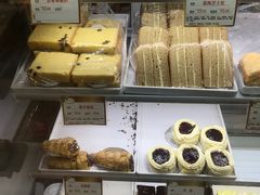 花篮-蜂蝶来饼店(拱北总店)