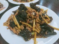鱼香鸭丝-余杨鸭鸭餐厅