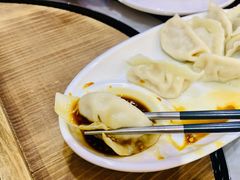 猪肉白菜饺-老刘生态大鱼坊铁锅炖鱼(赛马场店)