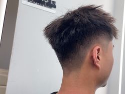 -宇东国际 HAIR SALON