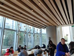 靠窗位-星巴克(丁香国际商业中心店)