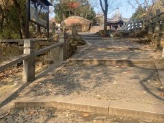-灵岩山风景区