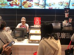 -肯德基(洛川店)