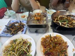 -鲁南仔·滕州炒鸡(经三路店)