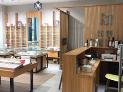 -无界眼镜MaxLess(滨江星光大道店)
