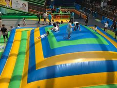 -蒙特利亲子乐园