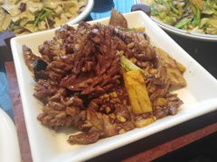 -梅飞酒家(名辉豪庭店)