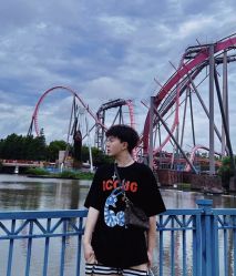 -尼特斯男士发型馆