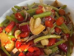-独一佳老胡湘菜馆(矿山路店)