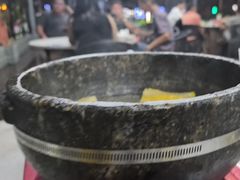 -墨脱石锅椰子鸡•香草鸭•东山羊(大东海店)