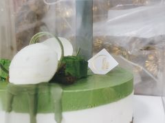 -山与蓝·轻糖鲜果蛋糕(勒泰店)