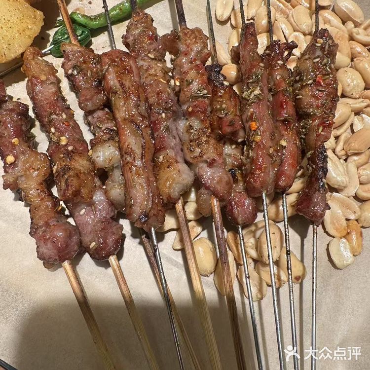 吃货日常，烧烤串不可少