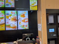 -麦当劳(湖光北街店)