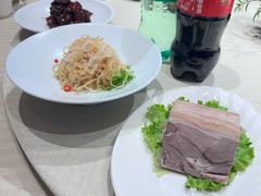 -品悦酒店(三林古镇店)