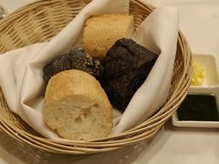 -塞纳河法国餐厅(意式风情街店)