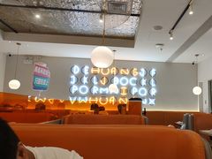 -黄记煌三汁焖锅(新佳丽江汉路店)