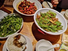 -唐伯虎新派湘菜馆(石夏时代广场店)