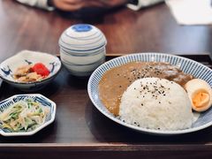 咖喱肥牛饭-肥朵食堂(带梦胡同店)