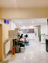 -AFA Hair studio·女士发型设计
