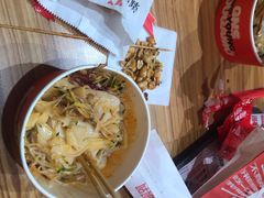 -姑娘手肉夹馍·凉皮·粉面(三盛广场店)