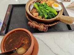 -万煲旺·香港老传承煲仔饭·猪杂汤(客村店)
