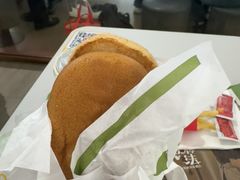 -麦当劳(上海虹桥站30B检票口楼上)