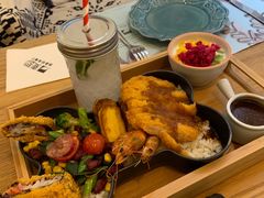 日式猪排便当-麦甜创意轻食餐厅(西康路店)
