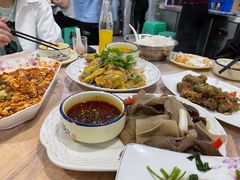 -洪霞餐馆