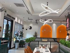 -西语·炭烧牛排(卓越中寰店)