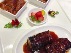 首创灌汤烧鹅-炳胜品味(海印总店)