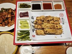 -肘子酥·天津菜·特色捞面(德云社店)