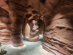 -幸栖洞穴设计酒店(成都春熙路店)