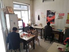 大堂-咱家王新国把子肉(县东巷店)