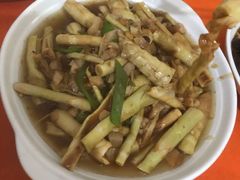 筍炒肥肉丝-逢友茶楼
