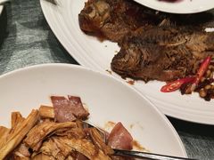 -凤凰园烤鸭店·唐山菜·传承花椒肉(老唐丰路店)