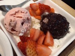 -满记甜品(优客百盛店)