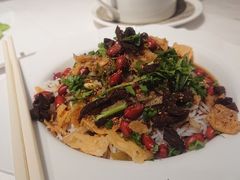 -闻见中国海南菜(K11店)