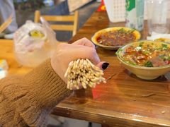 -拈签一笑黄牛肉辣卤串串