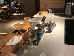 -星巴克(静安嘉里中心B2店)