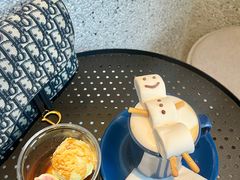 -HUG·拥抱咖啡(郑州宝龙广场店)