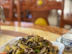 -三得正宗乌烈乳羊(环城东二路店)