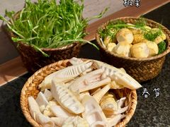-三出山火锅(南京万象天地店)