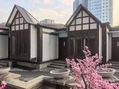 -裕龙汤泉
