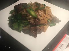 -牛事制造局牛肉火锅(莲岳路店)