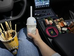 -蔚来体验中心(北京亦庄店)