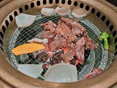 -山川小町·极番烧肉(新地假日广场店)