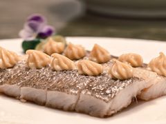 烟熏黄鱼配芥末酱-上海总会SHANGHAICLUB(兴业太古汇店)