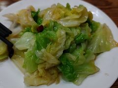 -清真吴记门钉肉饼·喜多利