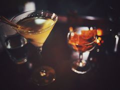-Whisper Bar 