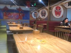 大堂-风光老灶麻辣香锅(大成路翠微百货店)